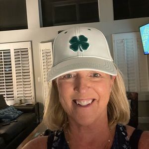 Meet your Posher, Molly